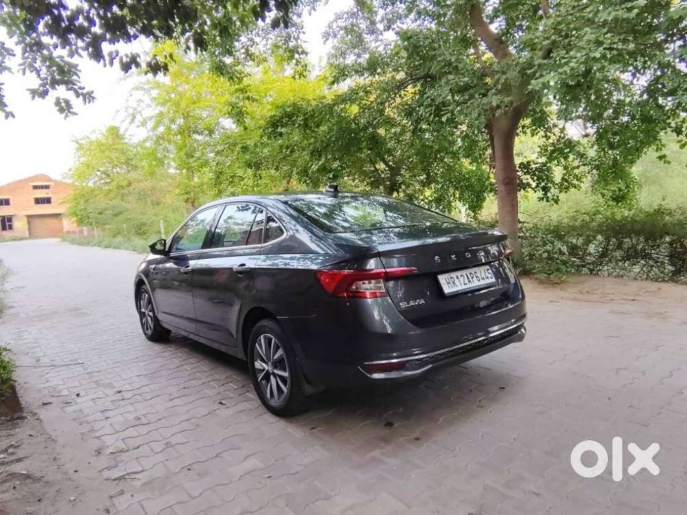 Skoda Slavia Style 1.0l Tsi At, 2022, Petrol