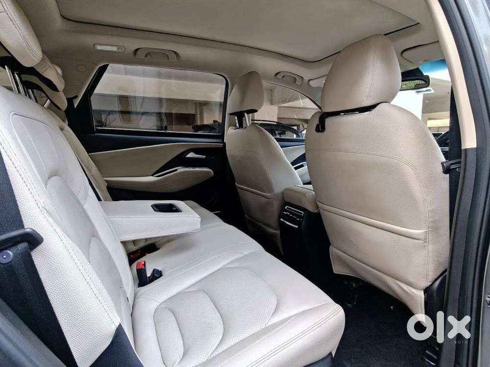 Mg Hector Sharp Pro 1.5 Turbo Cvt Dual Tone, 2023, Petrol