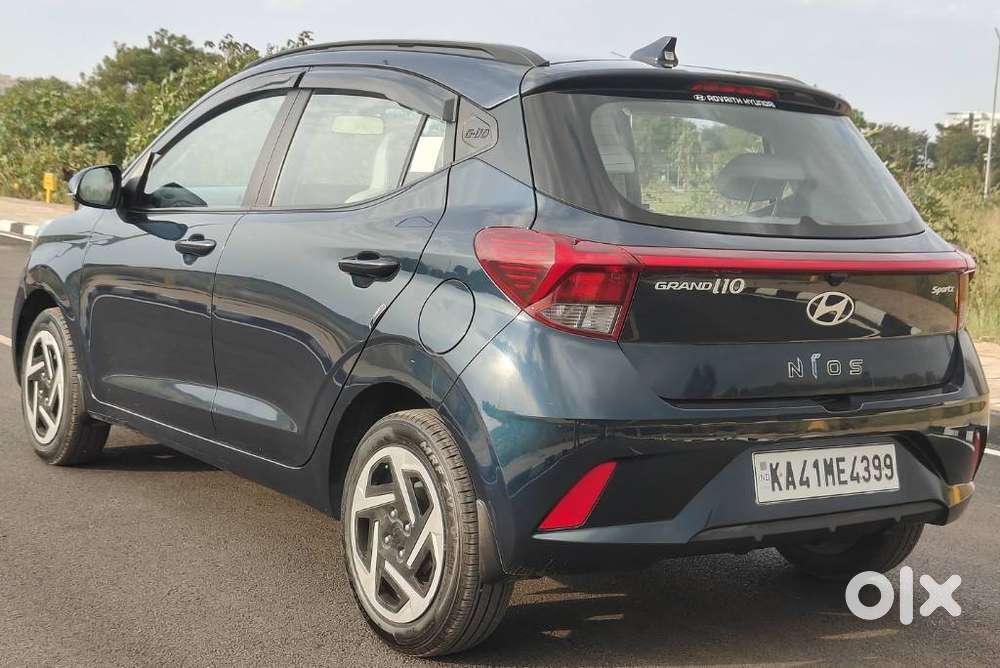 Hyundai Grand I10 Nios Amt Sportz, 2023, Petrol