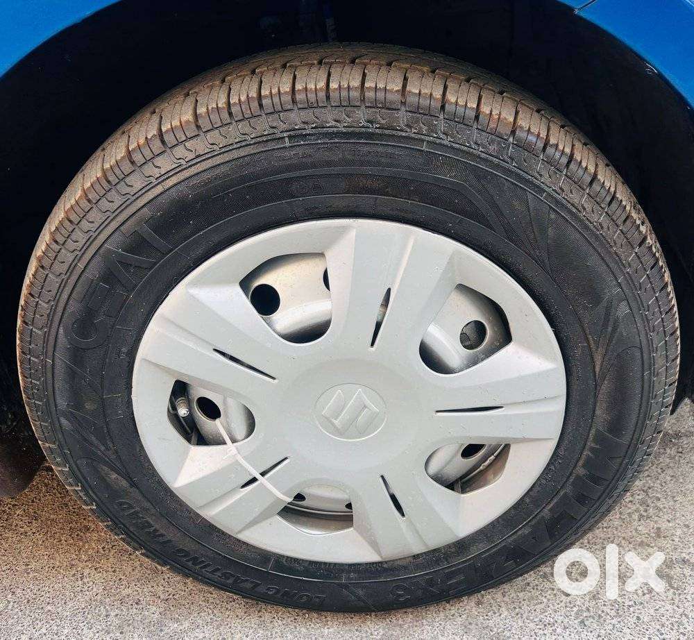 Maruti Suzuki Swift Lxi Optional-o, 2011, Petrol