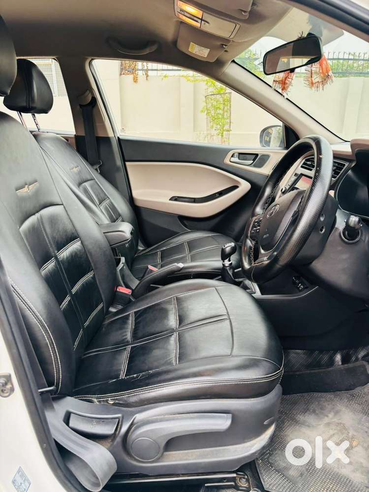 Hyundai I20 Petrol Asta Option, 2018, Petrol