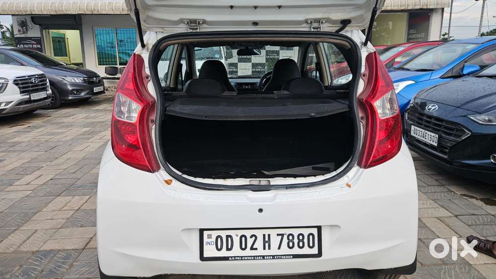 Hyundai Eon Magna +, 2013, Petrol