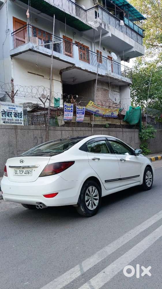 Hyundai Verna Petrol 2013