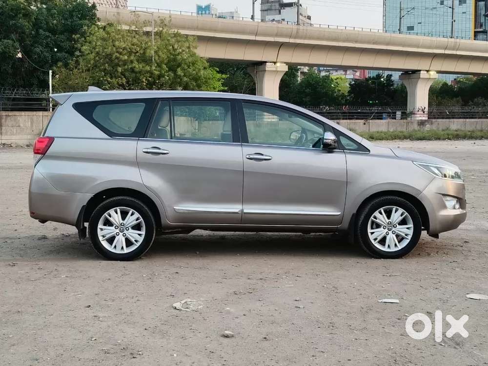 Toyota Innova Crysta 2.8 Zx At 7 Seater, 2019, Diesel