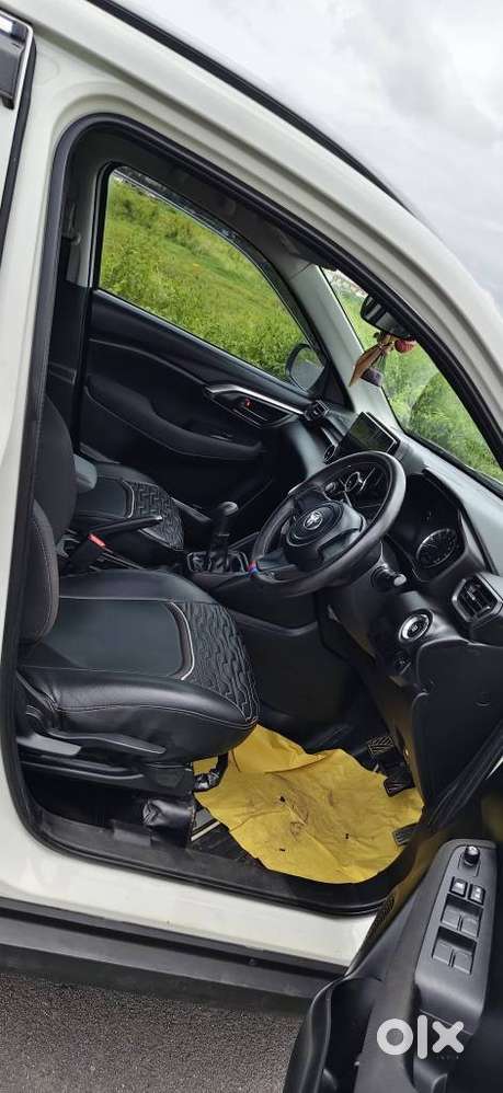 Toyota Urban Cruiser Cruiser Mid, 2025, Petrol