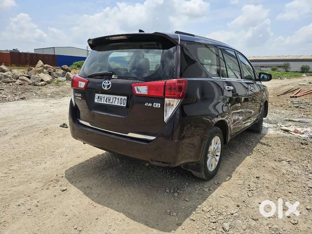 Toyota Innova Crysta 2019
