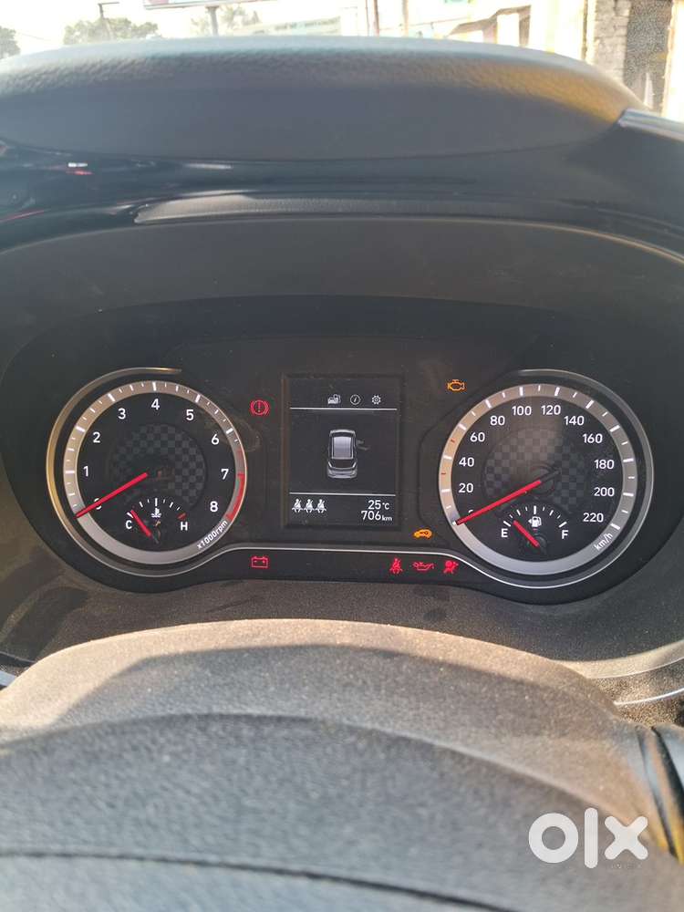 Hyundai Manual Petrol Car 2025