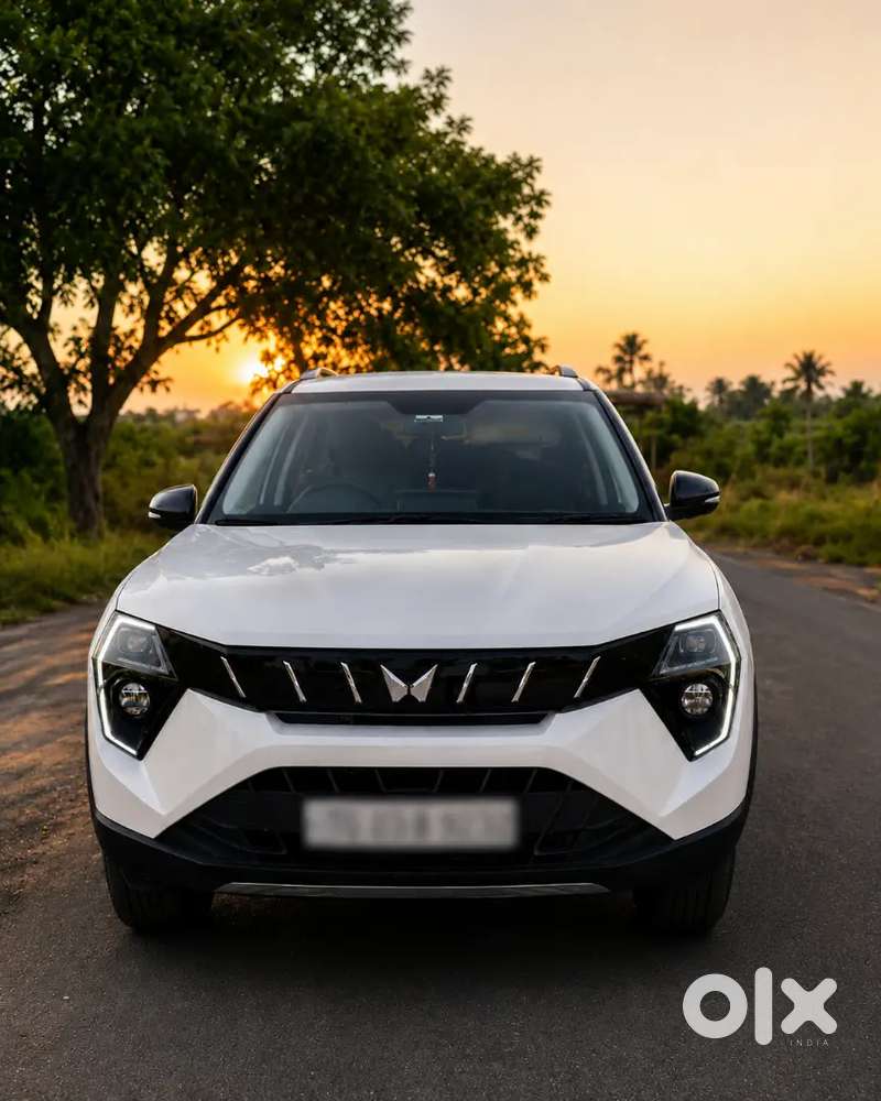 Mahindra Xuv 3xo 2025 Ax5