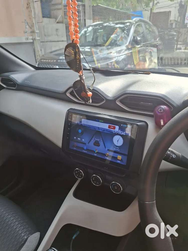 Car Is In Good Condition Showroom Track Moving Abroad