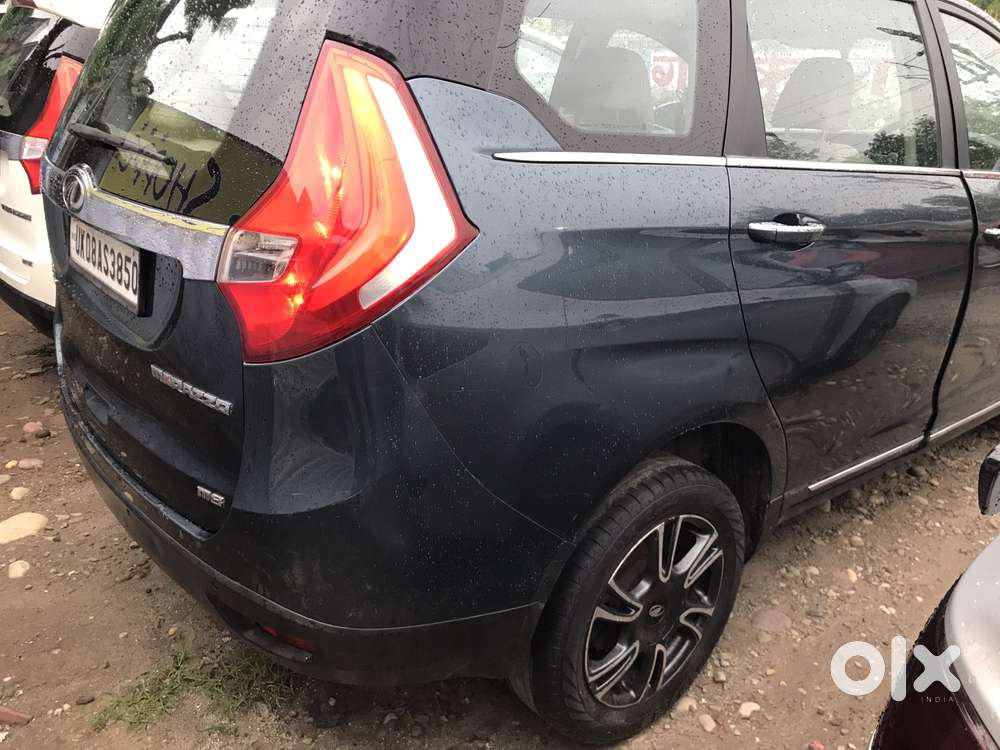 Mahindra Marazzo M8, 2018, Diesel