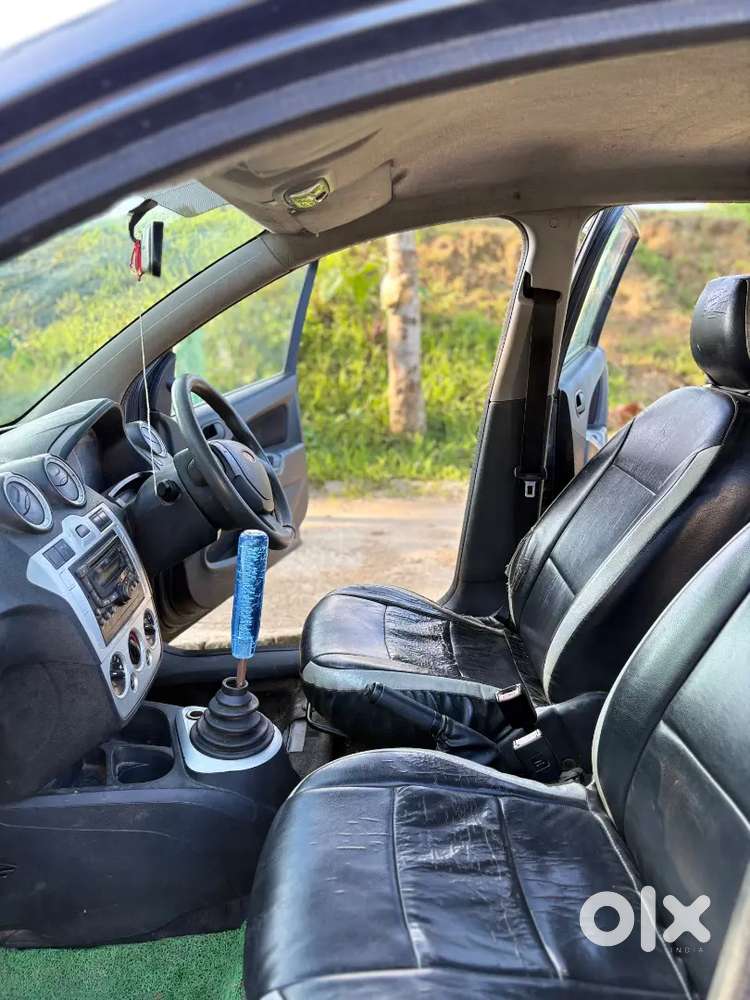 Ford Figo 1.2 Petrol 2012