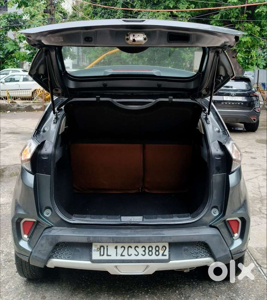 Tata Nexon 1.2 Revotron Xza Plus, 2020, Petrol