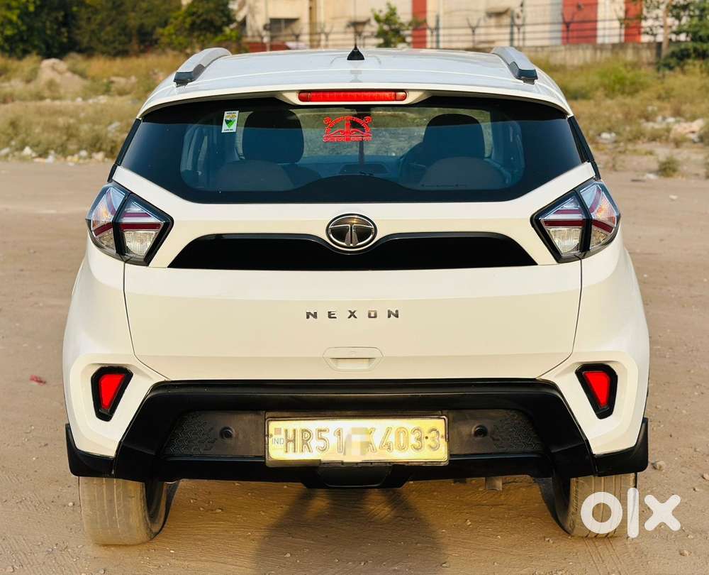Tata Nexon 1.5 Revotorq Xm (s), 2023, Diesel