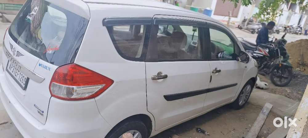 Maruti Suzuki Ertiga Vdi 2017