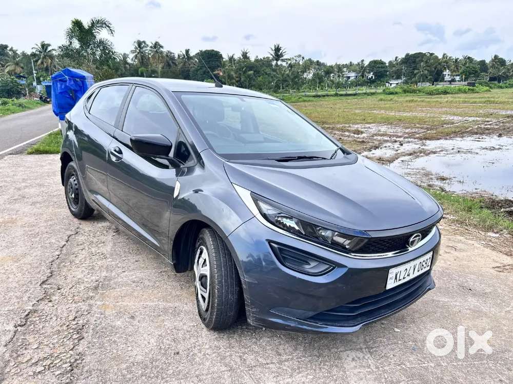 2022 Tata Altroz 1.2 Xm Plus
