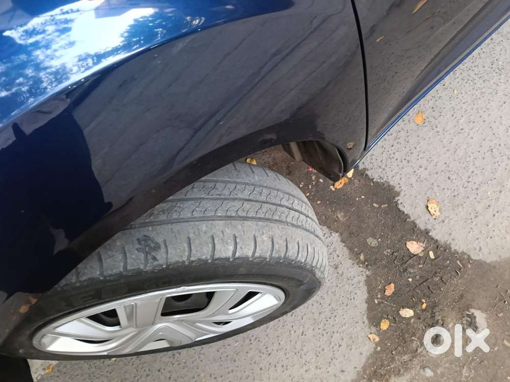 Tata Altroz 1.2 Xta Petrol Dct, 2023, Petrol