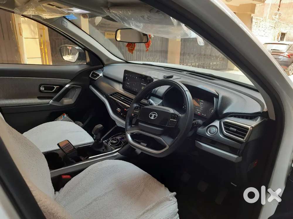 Tata Harrier 2024 Diesel 24855 Km Driven Showroom Condition