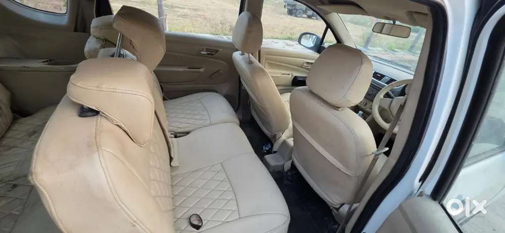 Urgent Selling 2013 Model Maruti Suzuki Ertiga Lxi  Company Cng