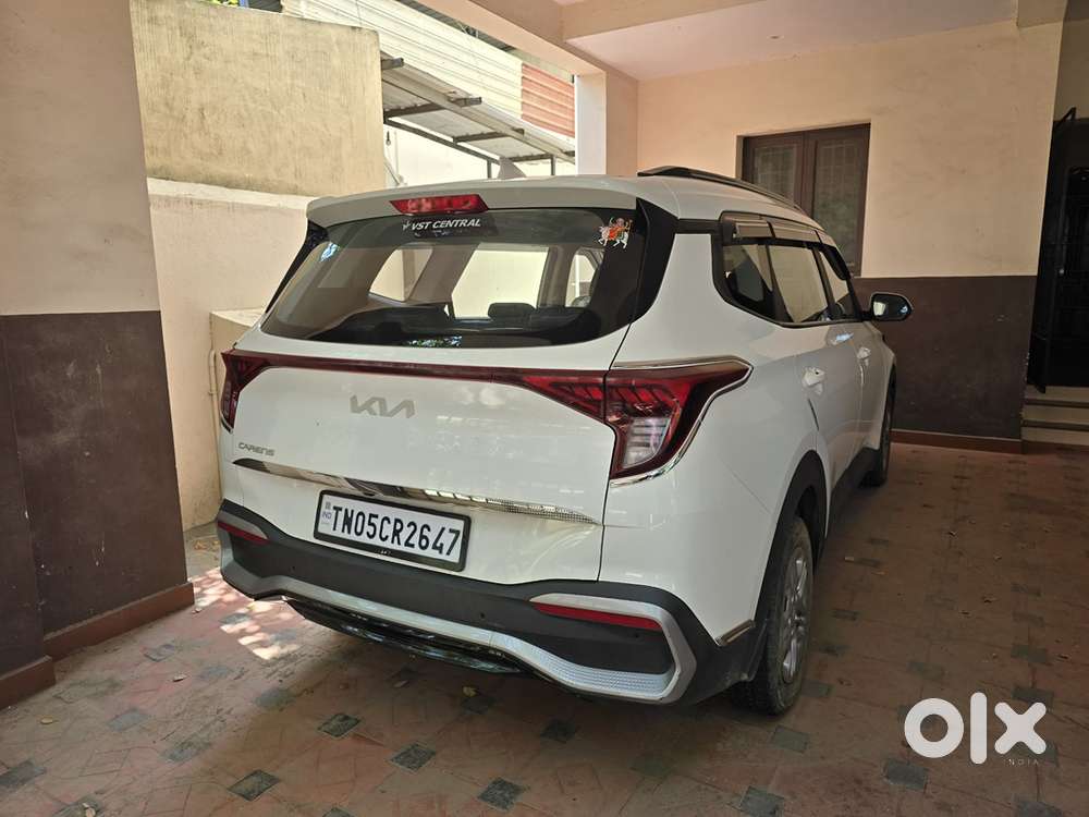 Kia Carens Petrol 2024