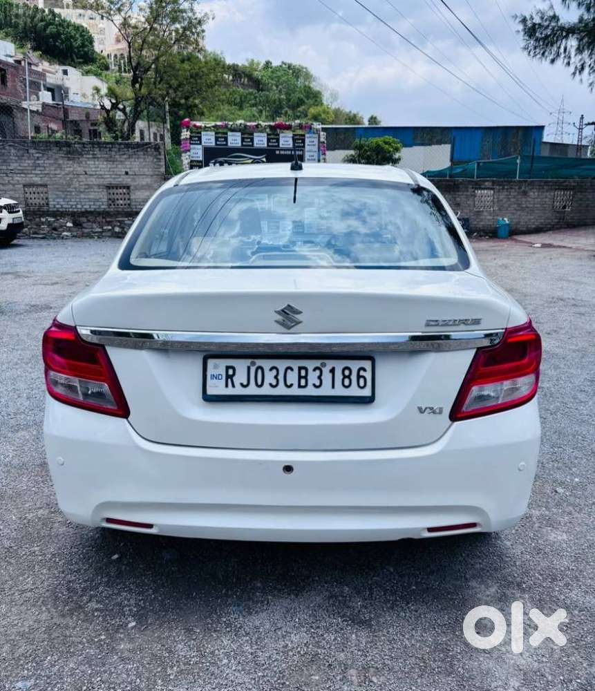Maruti Suzuki Swift Dzire 1.2 Vxi Bsiv, 2019, Cng & Hybrids