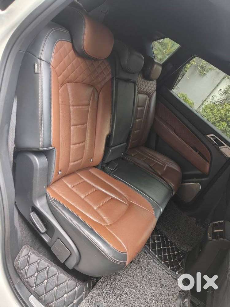 Mahindra Alturas G4 4wd At, 2021, Diesel