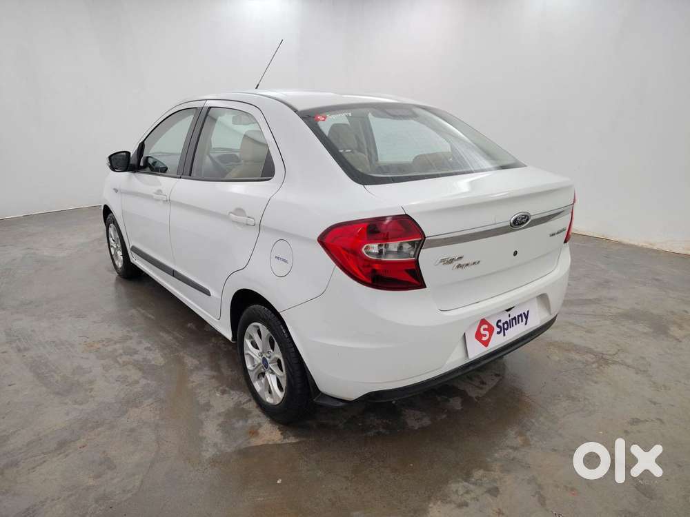 Ford Figo Aspire Titanium, 2016, Petrol