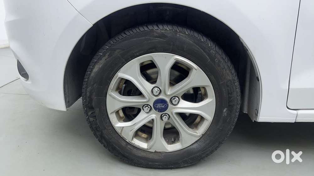 Ford Figo Aspire Titanium, 2016, Petrol