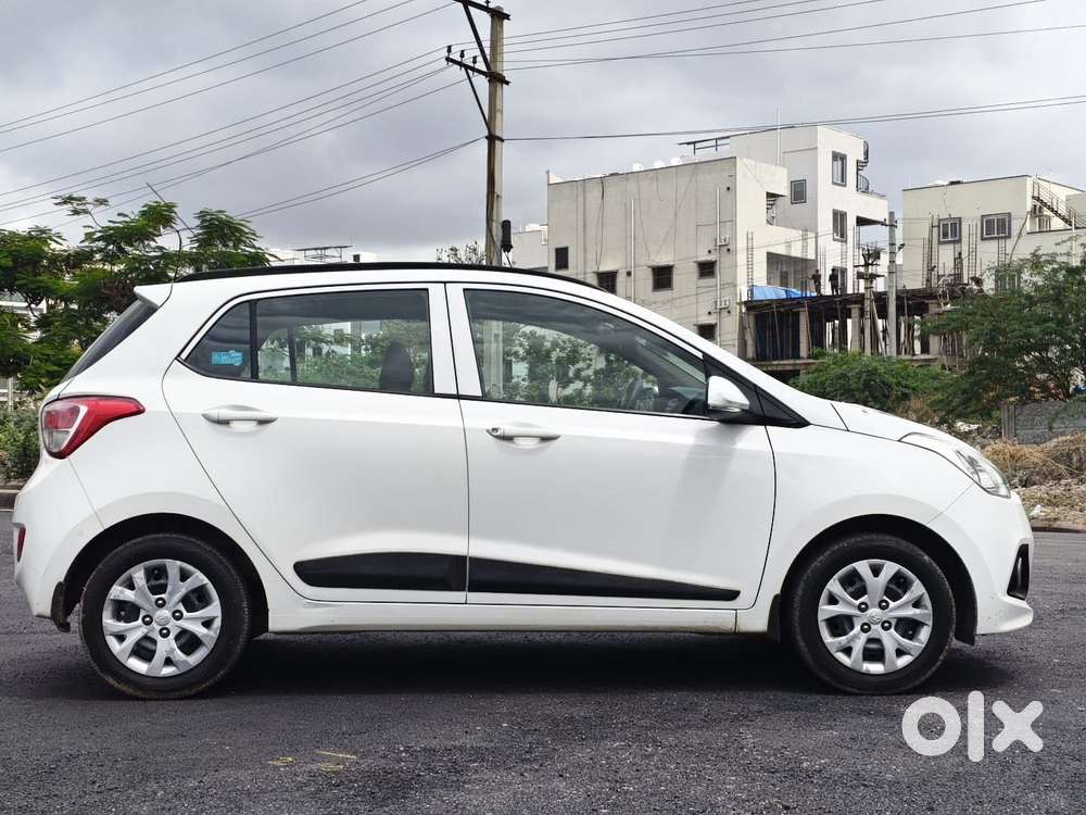 Hyundai Grand I10 Sportz Edition, 2016, Petrol
