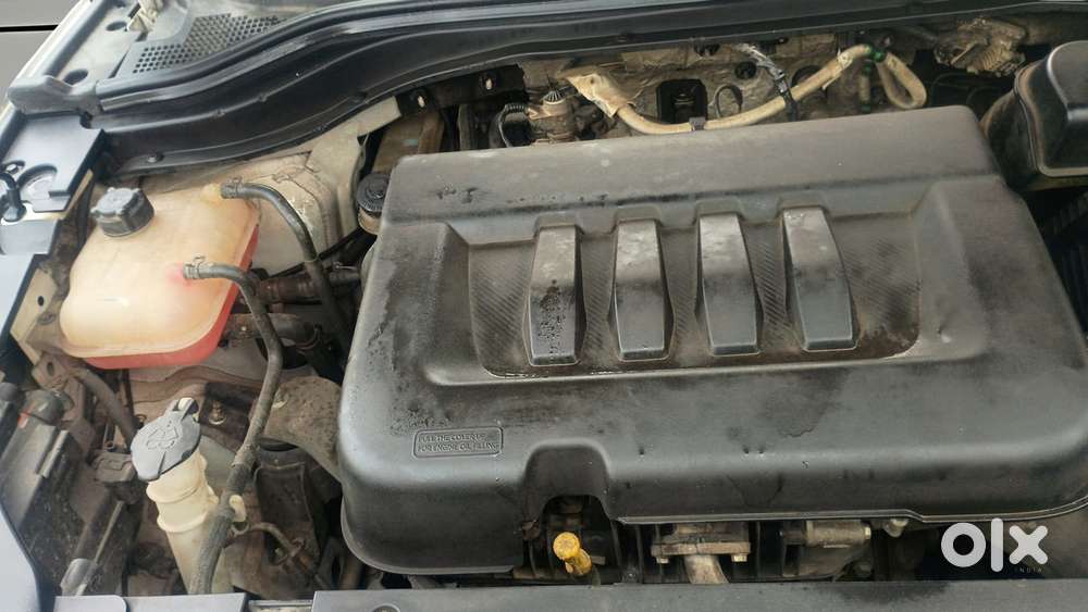 Mahindra Xuv700 2.2 Ax 7 Diesel Mt Luxury Pack Str, 2023, Diesel