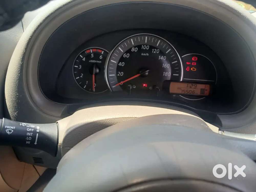 Nissan Micra 2015 Diesel 76000 Km Driven