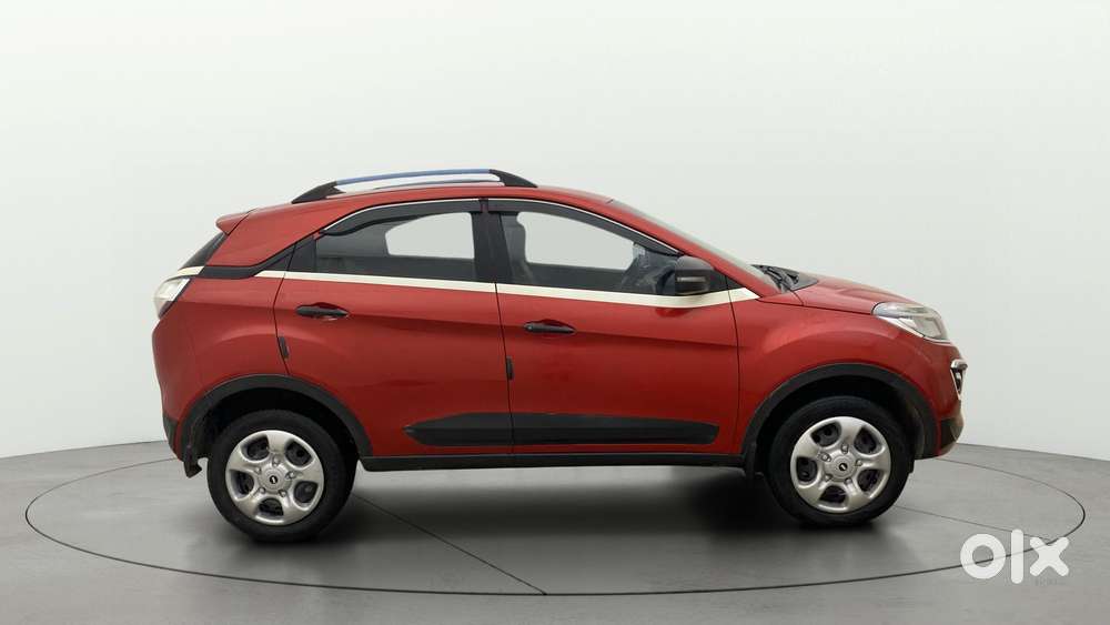 Tata Nexon 1.2 Revotron Xm, 2018, Petrol
