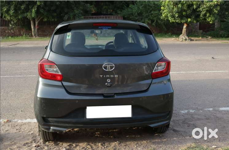 Tata Tiago 1.2 Revotron Xt Option, 2021, Petrol