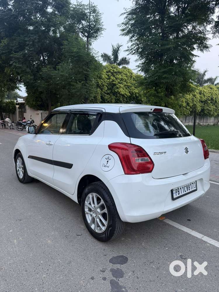 Maruti Suzuki Swift Zxi Plus, 2020, Petrol