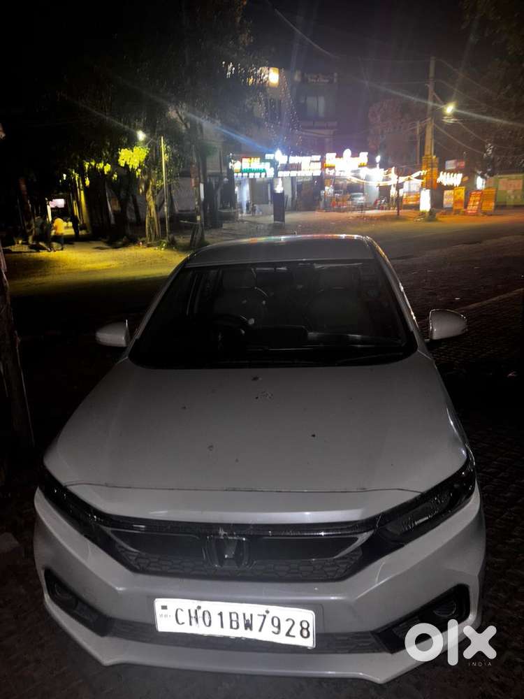Honda Amaze 2019 Petrol Well Maintained