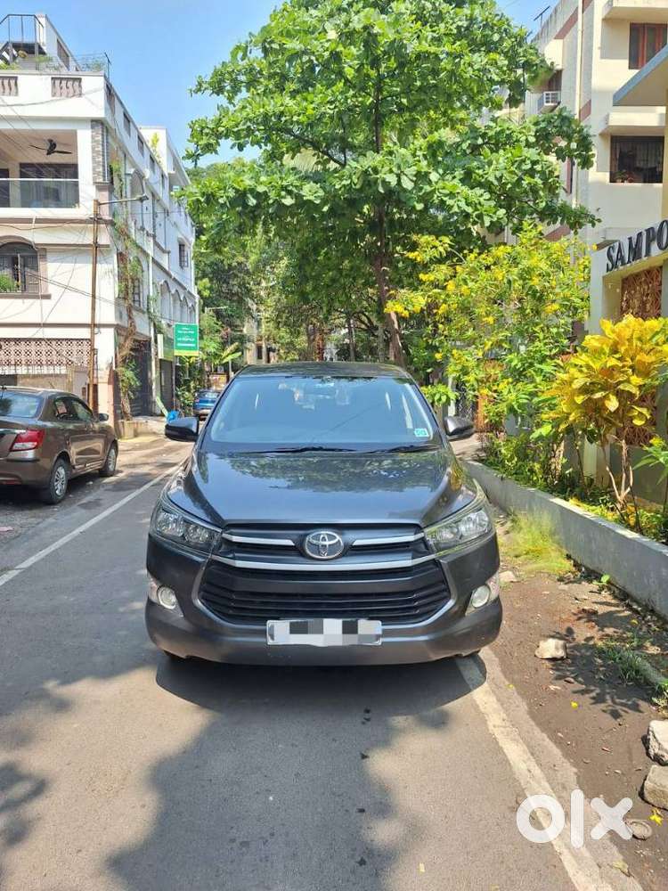 Toyota Innova Crysta 2.4 G Mt 8s, 2018, Diesel
