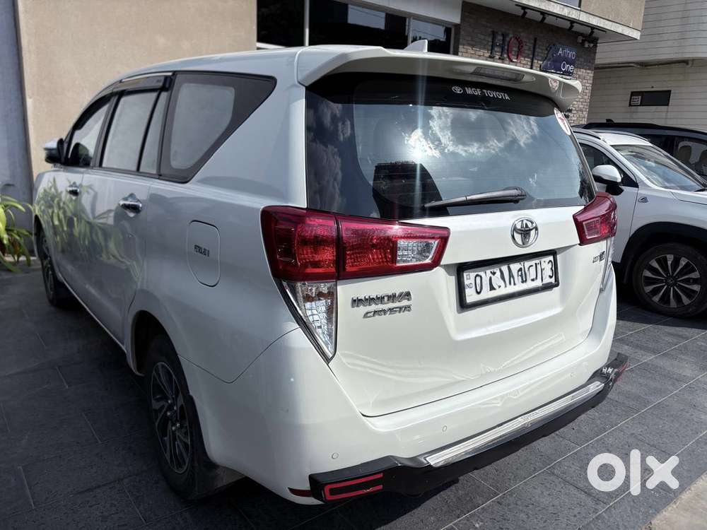 Toyota Innova Crysta 2.7 Vx Mt, 2023, Petrol