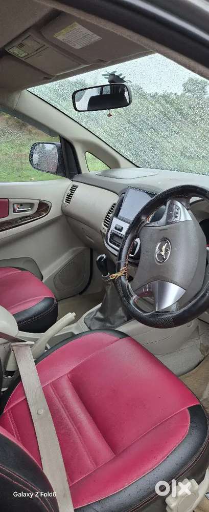 Toyota Innova V 7 2015 Diesel
