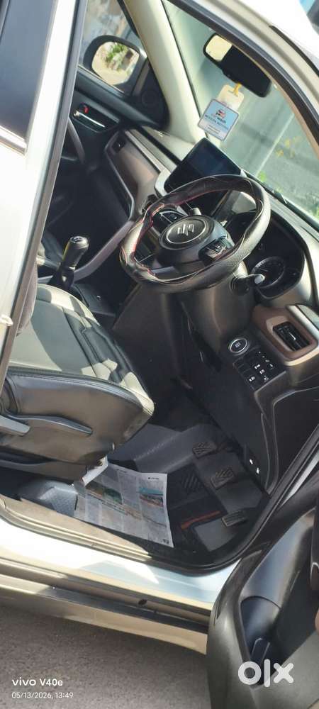 Maruti Suzuki Brezza 1.5 Vxi Smart Hybrid, 2023, Petrol