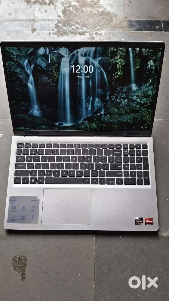 Dell Inspiron 15 3525 Ryzen 5 5500U | 16GB RAM | 512GB SSD | Radeon Gr