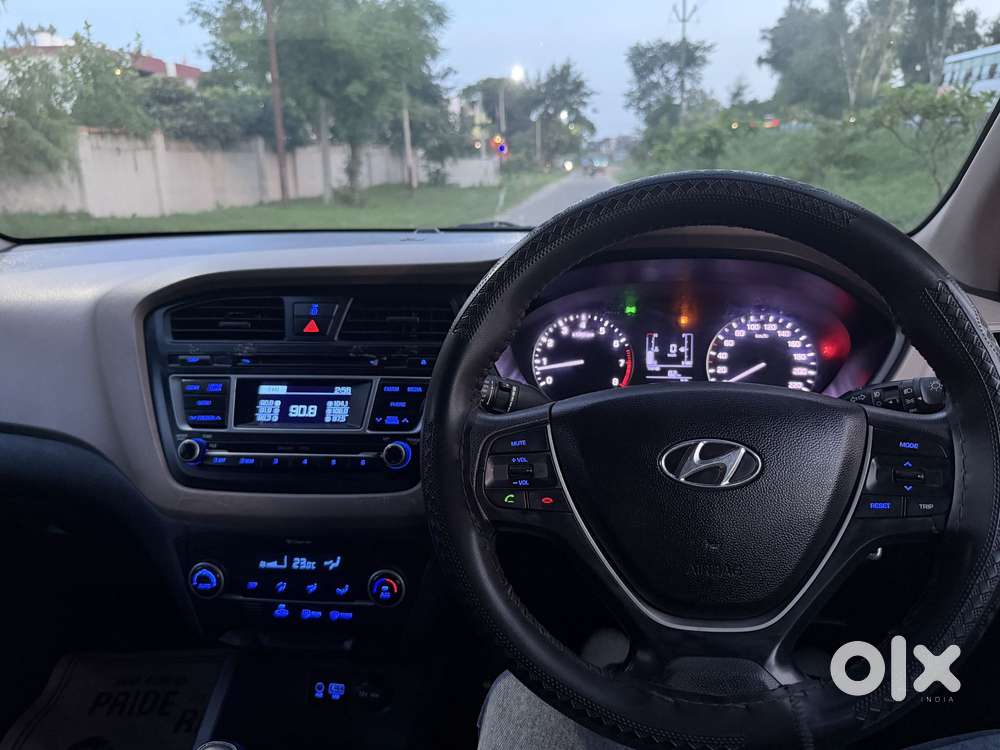 Hyundai Elite I20 Sportz 1.2 Opt, 2015, Petrol
