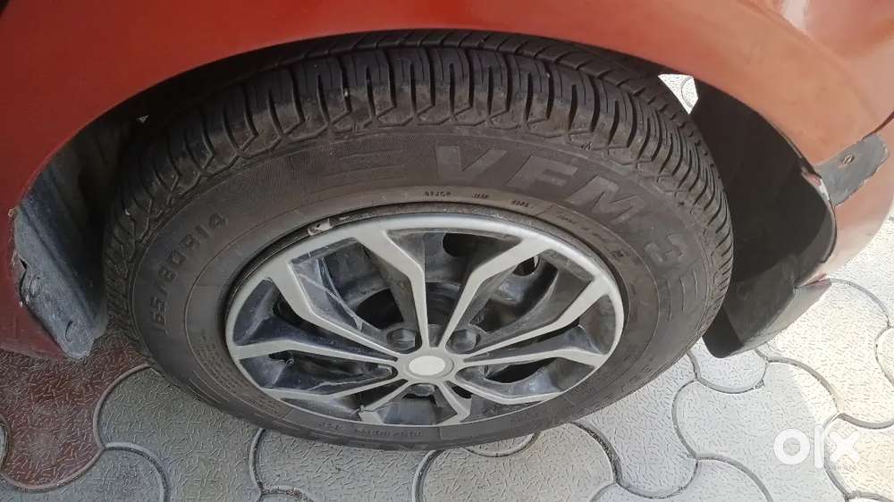 Maruti Suzuki Swift 2010 Petrol