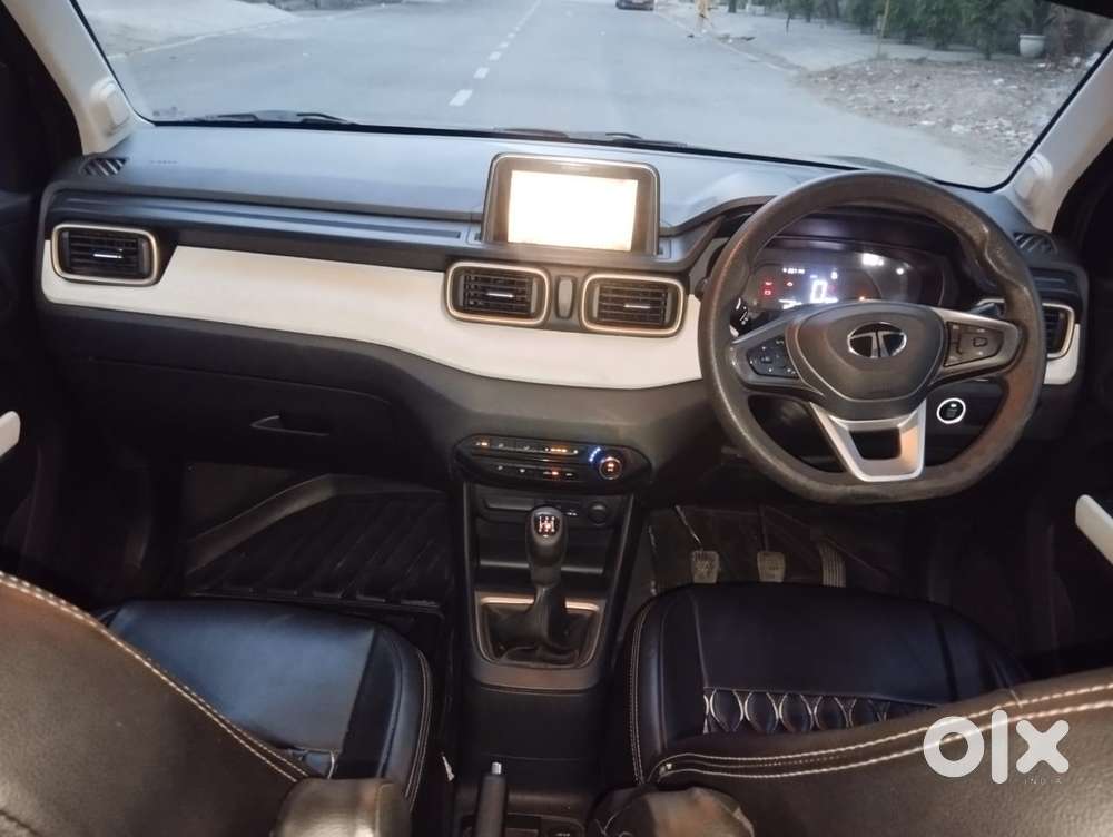 Tata Punch Accomplished, 2024, Petrol