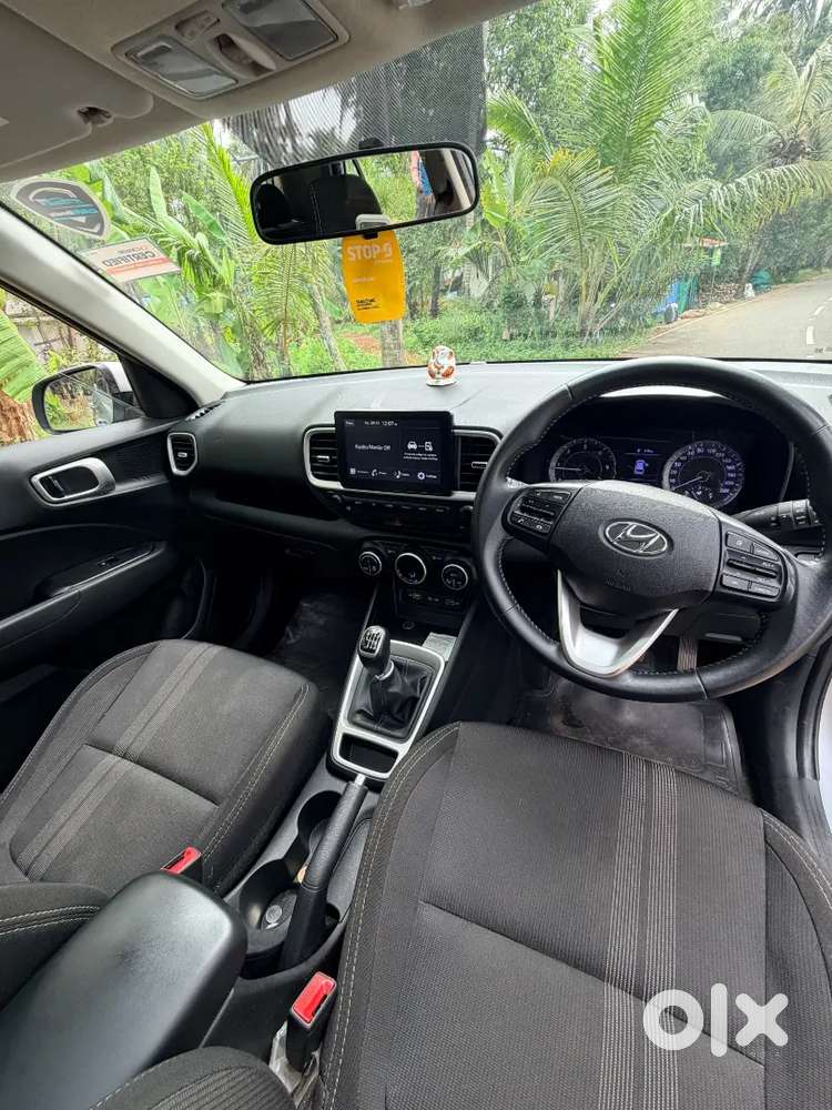 Hyundai Venue 2021 Diesel 59000 Km Driven