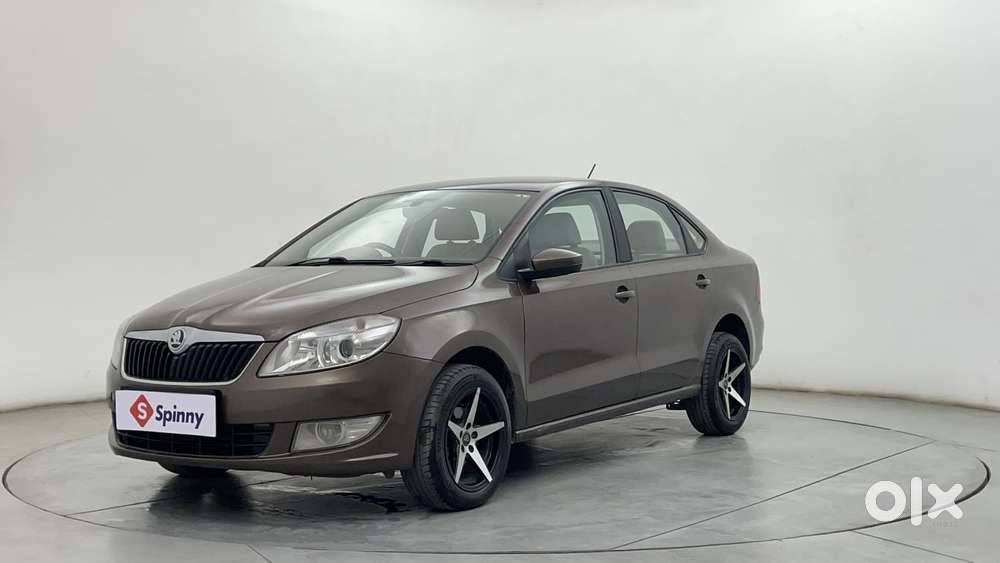 Skoda Rapid [2016-2020] 1.5 Style Plus Tdi At, 2016, Diesel