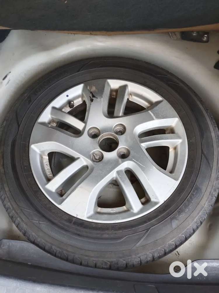 Maruti Suzuki Dzire 2012