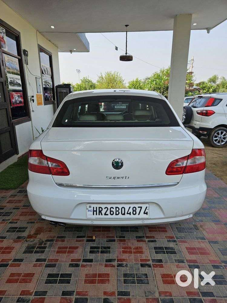 Skoda Superb 1.8 Elegance Tsi At, 2012, Petrol