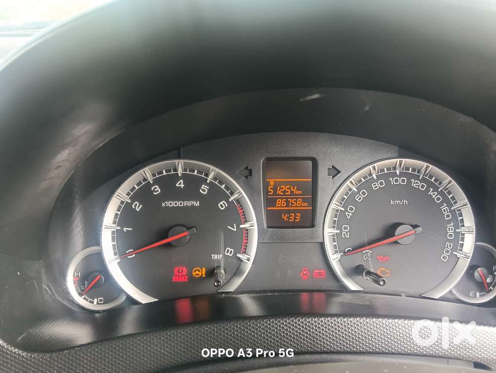 Maruti Suzuki Swift Vxi + Manual, 2016, Petrol