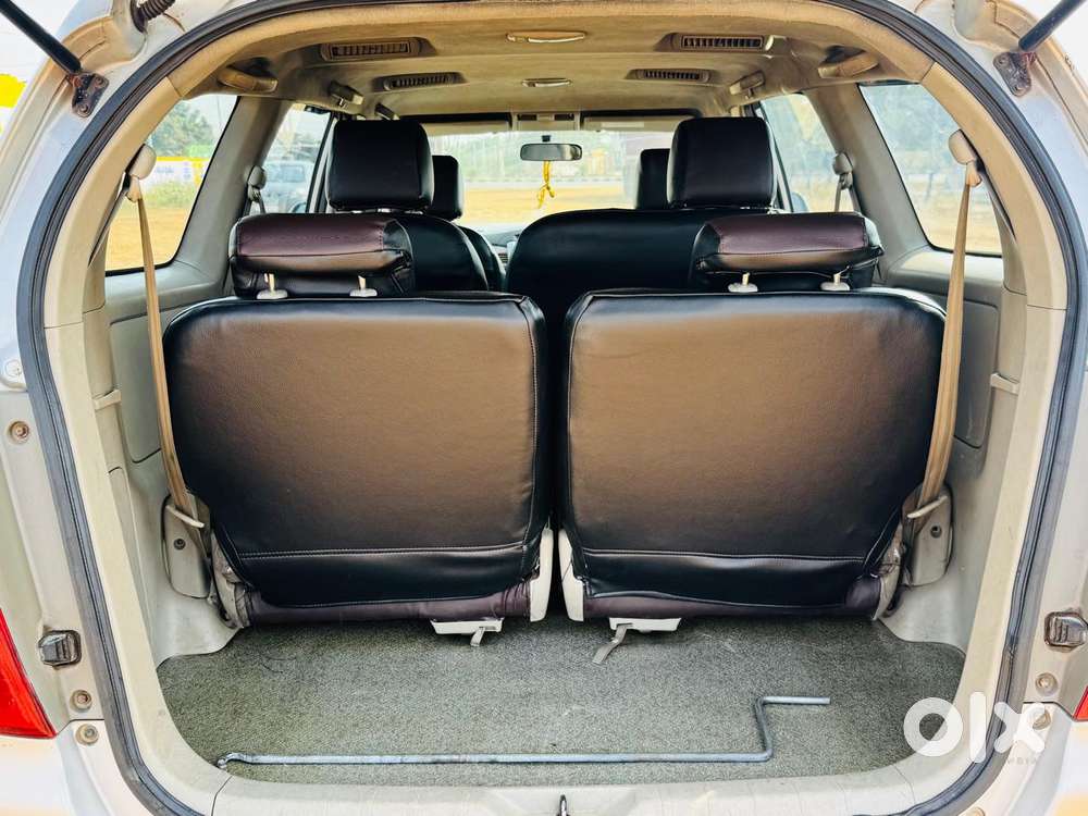 Toyota Innova 2.5 V 7 Str, 2013, Diesel