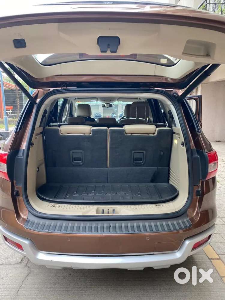 Ford Endeavour 2016