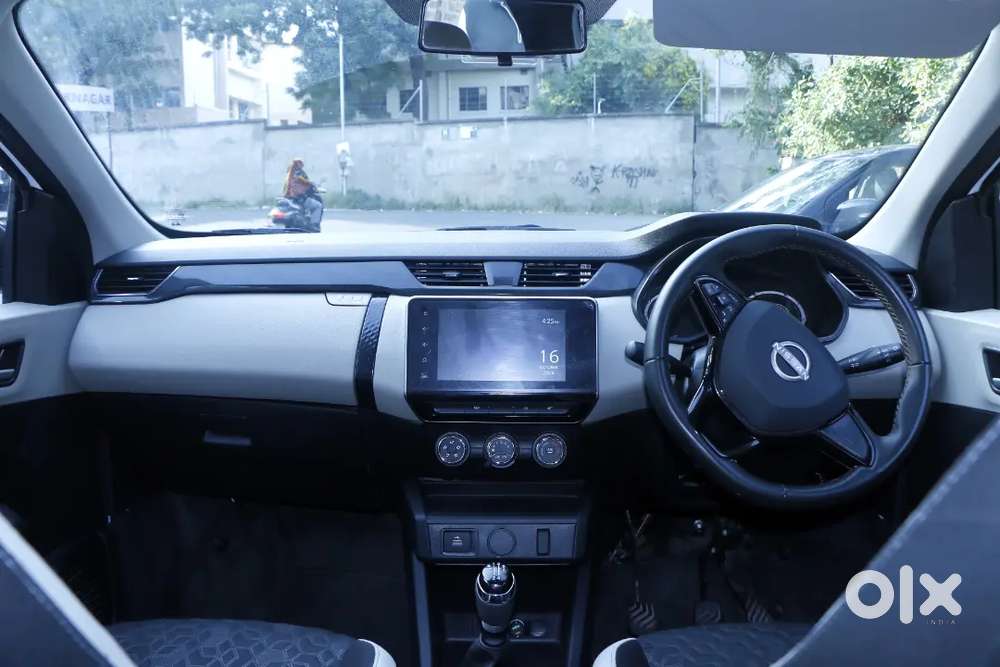 Nissan Gravite Acenta 2026